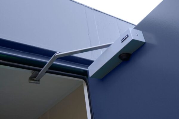 1006-Special-Feature-Door-Closers-resized-960x640-1.jpg 32Ft ECOlink Drying Room Cabin