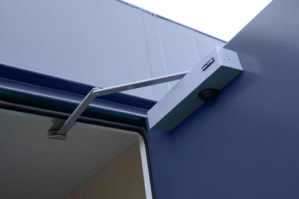 1006-Special-Feature-Door-Closers-resized-960x640-1-800x533-1.jpg 32Ft ECOlink Meeting Room Cabin