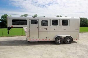 2016-sundowner-3-horse-gooseneck.jpg 2016 Sundowner 3 Horse Gooseneck