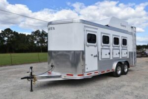 2018-lakota-84hbpsl-4-horse-trailer-with-2-short-wall.jpg 2018 Lakota 84HBPSL 4 Horse Trailer with 2′ Short Wall