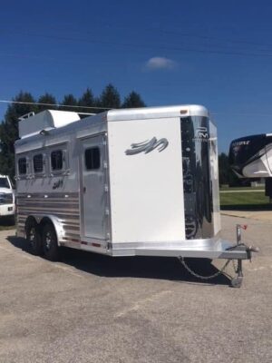 2018-platinum-coach-3-horse-bumper-pull.jpg 2018 Platinum Coach 3 Horse Bumper Pull