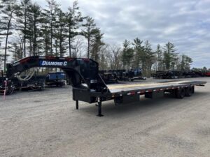 2024-diamond-c-85x35-25k-gooseneck-equipment-trailer-w-spare-mount-2.jpg 2024 Diamond C 8.5×35 25K Gooseneck Equipment Trailer w/Spare Mount