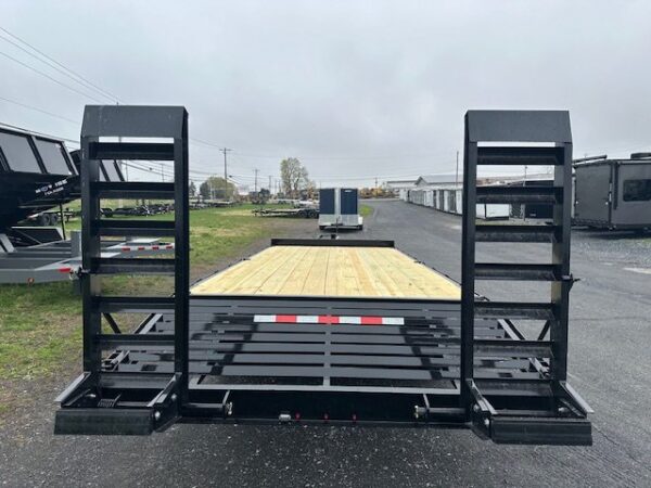 2025-CAM-SUPERLINE-8.5X22-DECKOVER-EQUIPMENT-TRAILER-LADDER-RAMPS-5.jpg CAM Superline 8.5 x 22 Deckover Equipment Trailer – Ladder Ramps