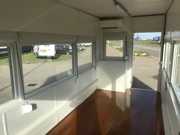 20ft-High-Cube-Observation-Container2-1-1.webp 20ft High Cube Fixed Glazing Observation Container
