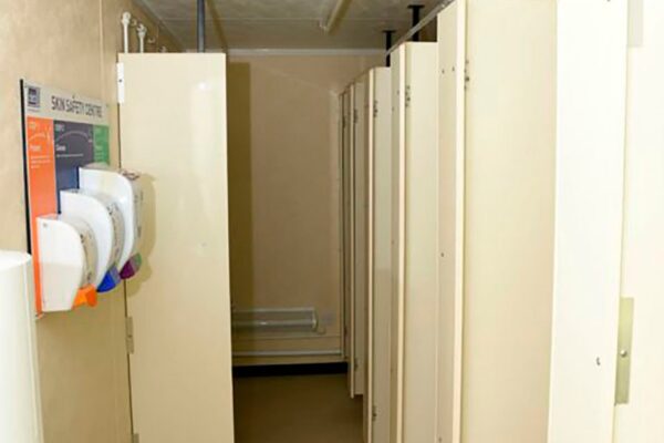 41-Toilet-Internal-1-960x640-1.jpg 4+1 Steel Toilet Cabin 20Ft x 9Ft