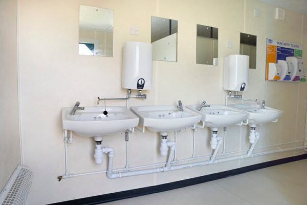 41-Toilet-Internal-2-960x640-1.jpg 4+1 Steel Toilet Cabin 20Ft x 9Ft