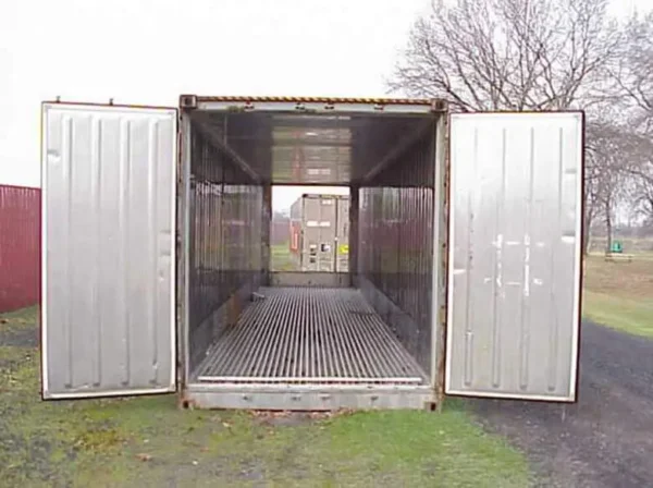 Insulated-Containers-004.webp Insulated Containers