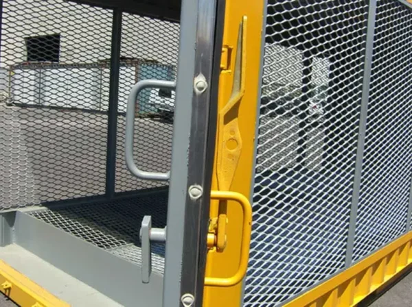 shipping-containers-gas-storage-07.webp Gas Cylinder Storage