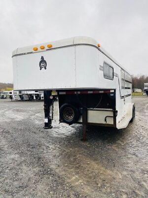 used-2006-adam-3-horse-stock-combo.jpg Used 2006 Adam 3 horse stock combo